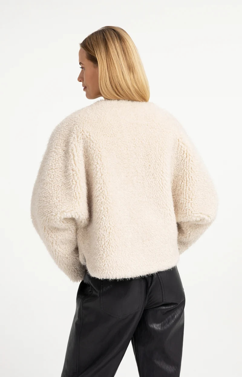 Oversize-Jacke aus Fellimitat