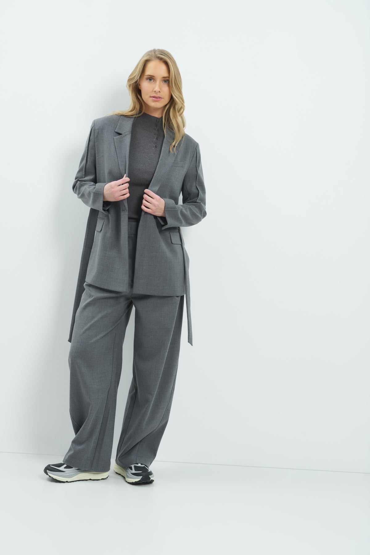 Blazer mit Gürtel