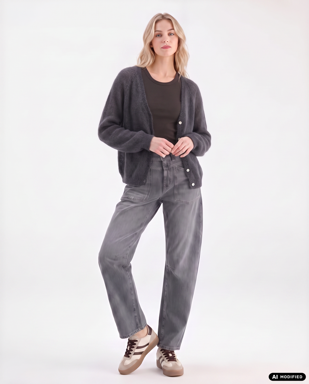 Strickjacke mit V-Ausschnitt