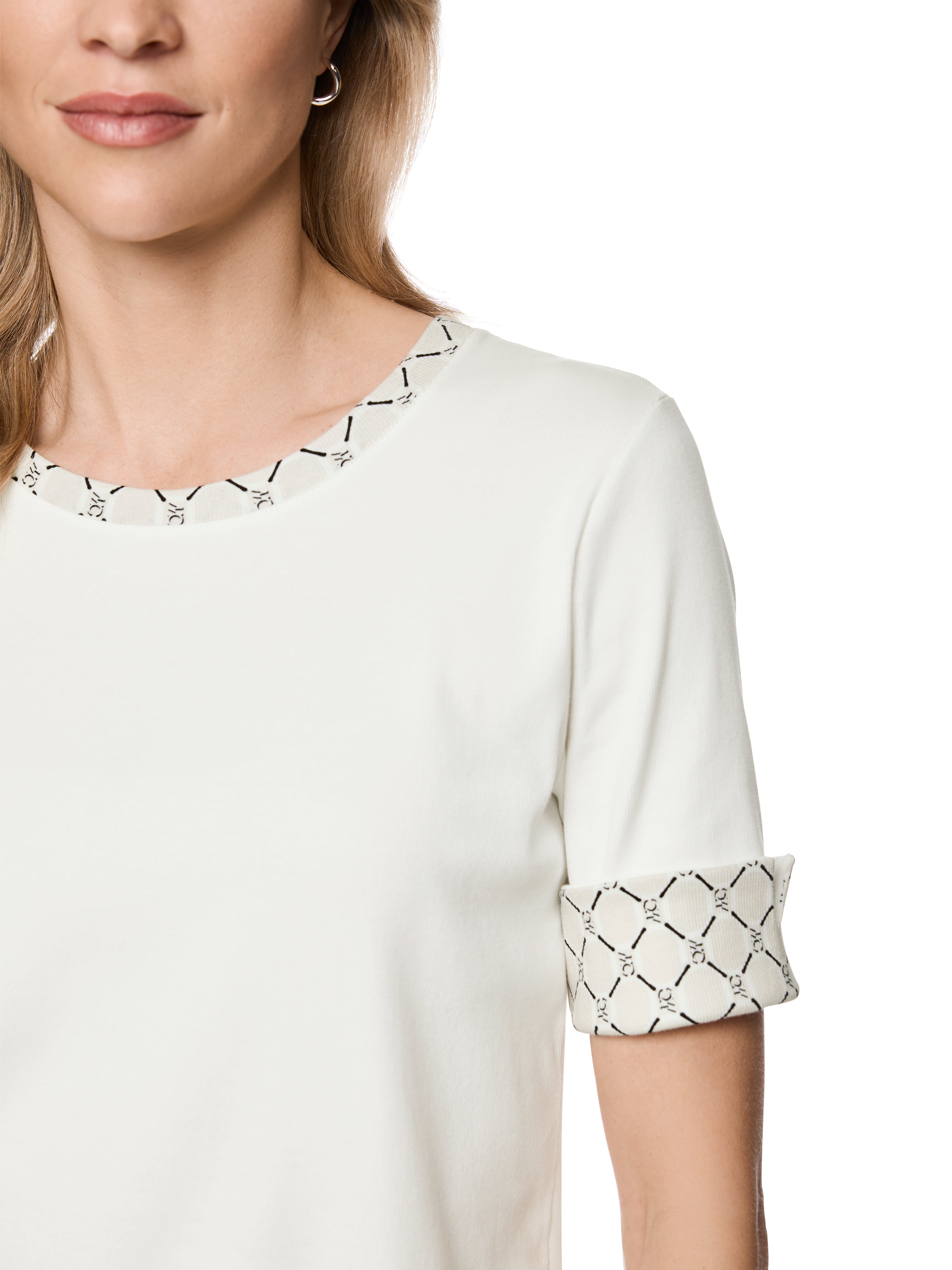 T-Shirt mit Ärmelumschlag
