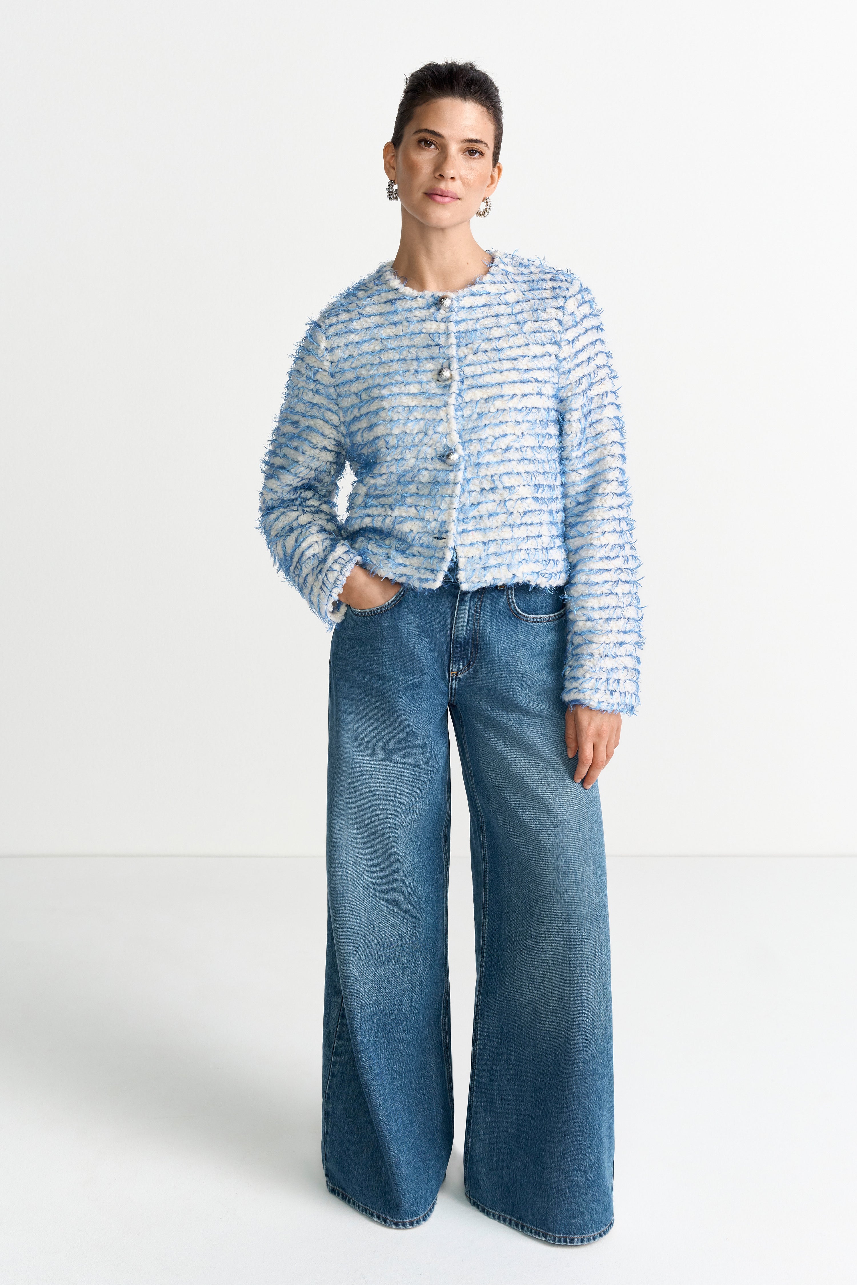 Bouclé Jacke mit Fransenstreifen