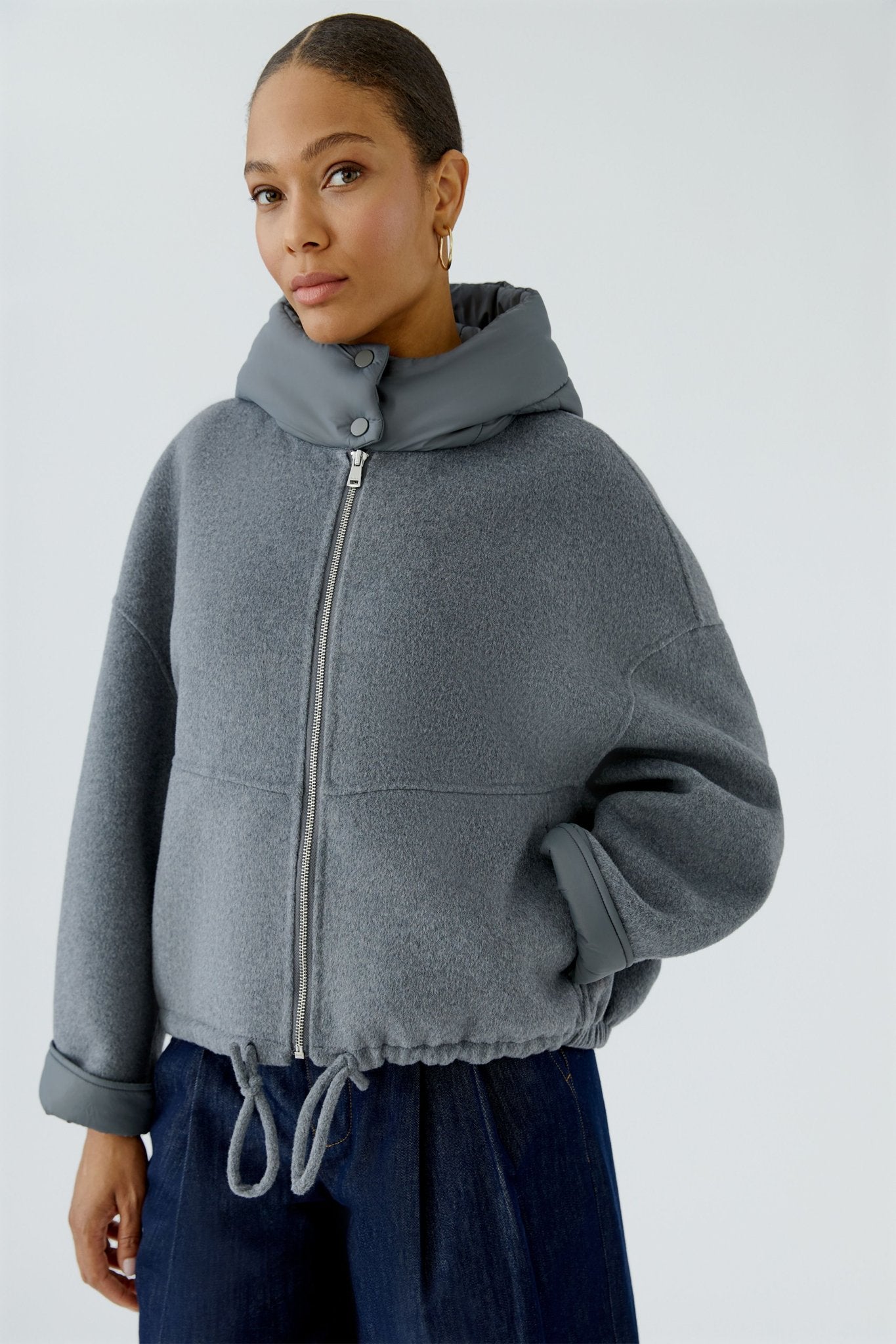 Jacke mit Kapuze