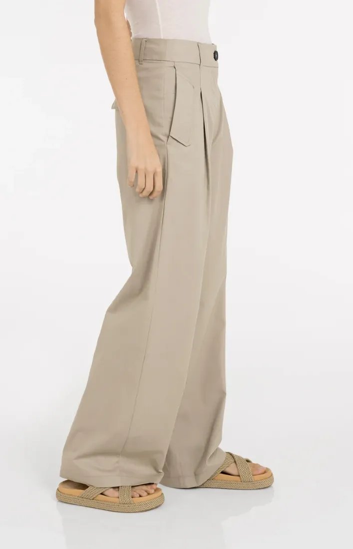 Cargohose mit weitem Bein
