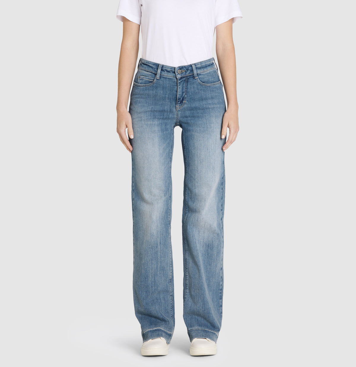MAC Wide Leg Authentic Sky Blue Wash