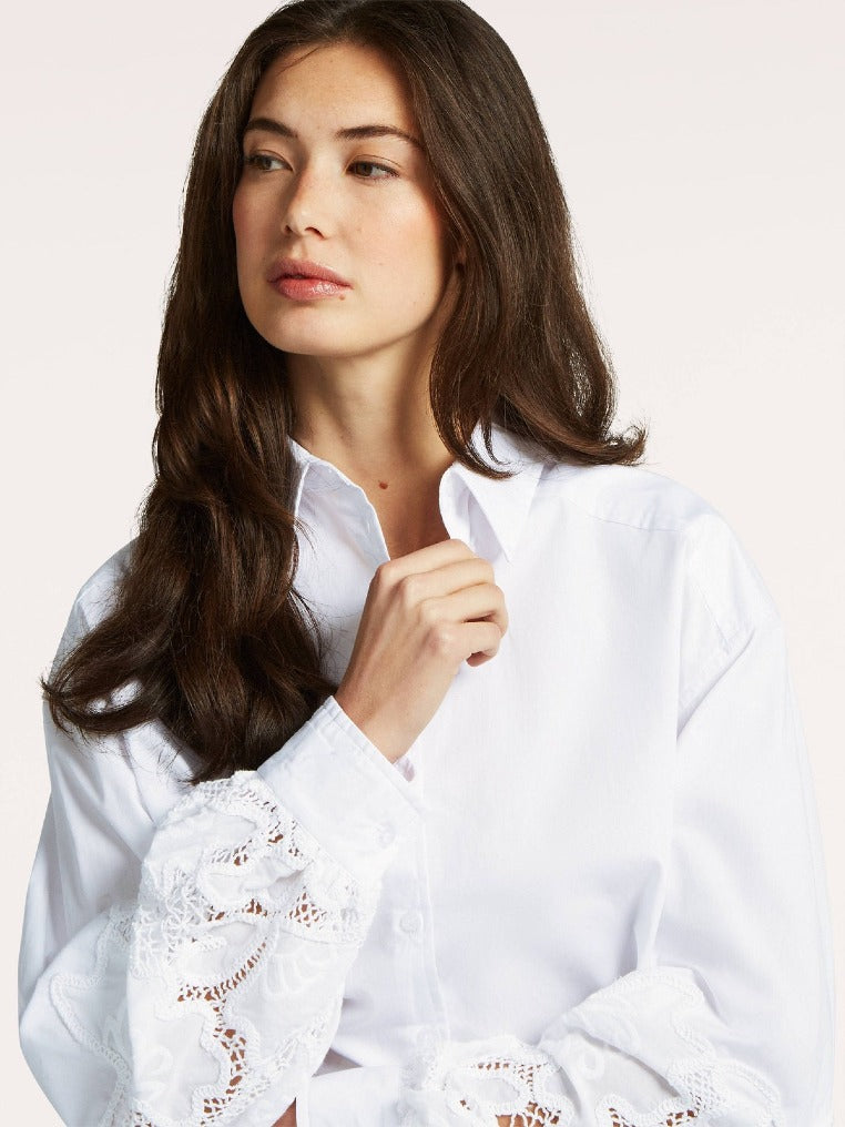 Beaumont Blusen White