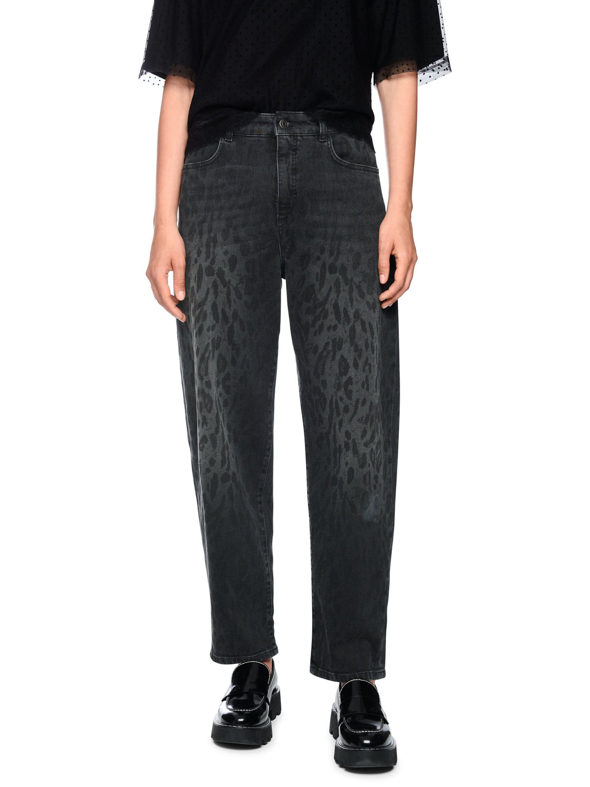 Jeans RUMA mit Leo-Design