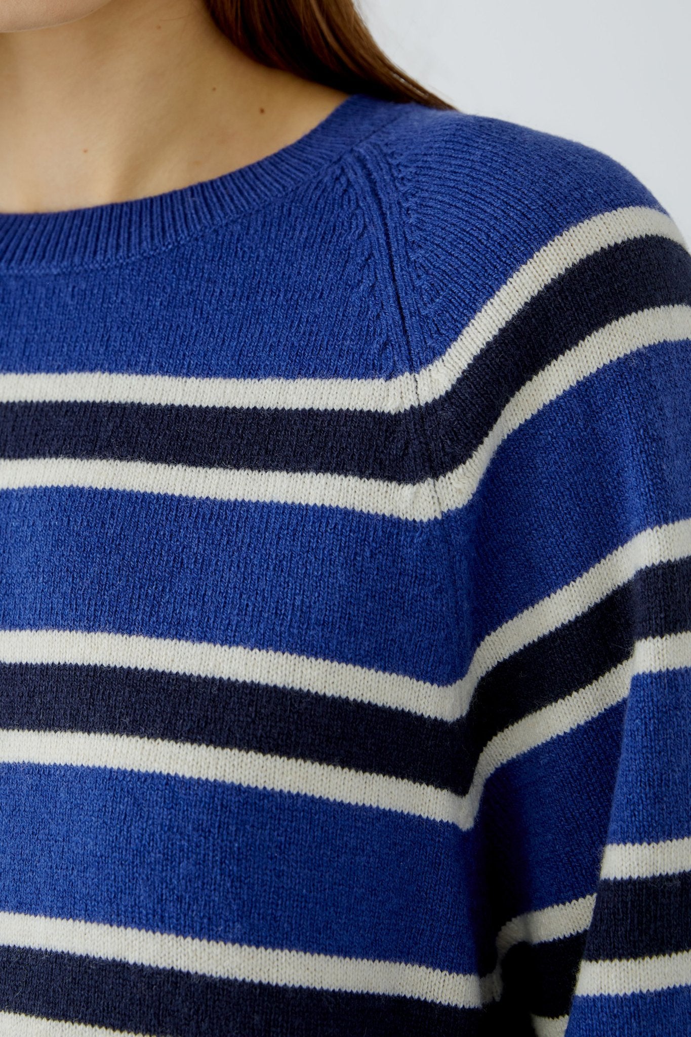 Strickpullover mit Streifen