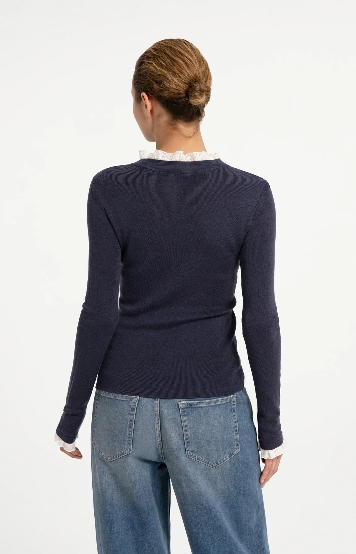 Strickpullover mit Rüschendetails