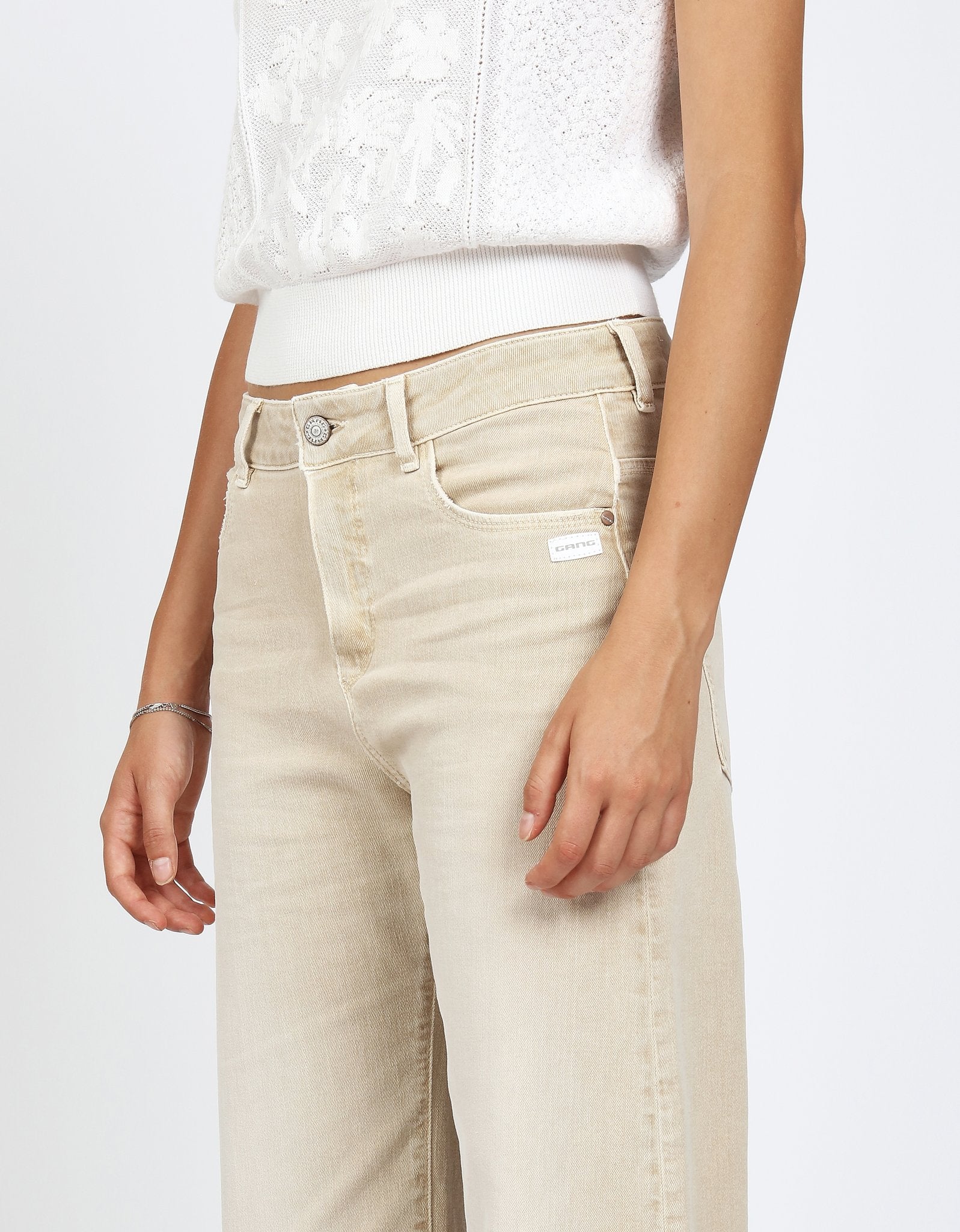 Gang O-Shape Beige Used Wash