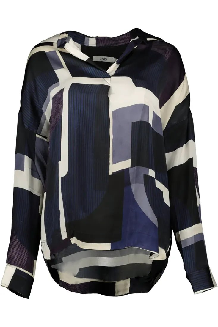 0039 Italy Blusen