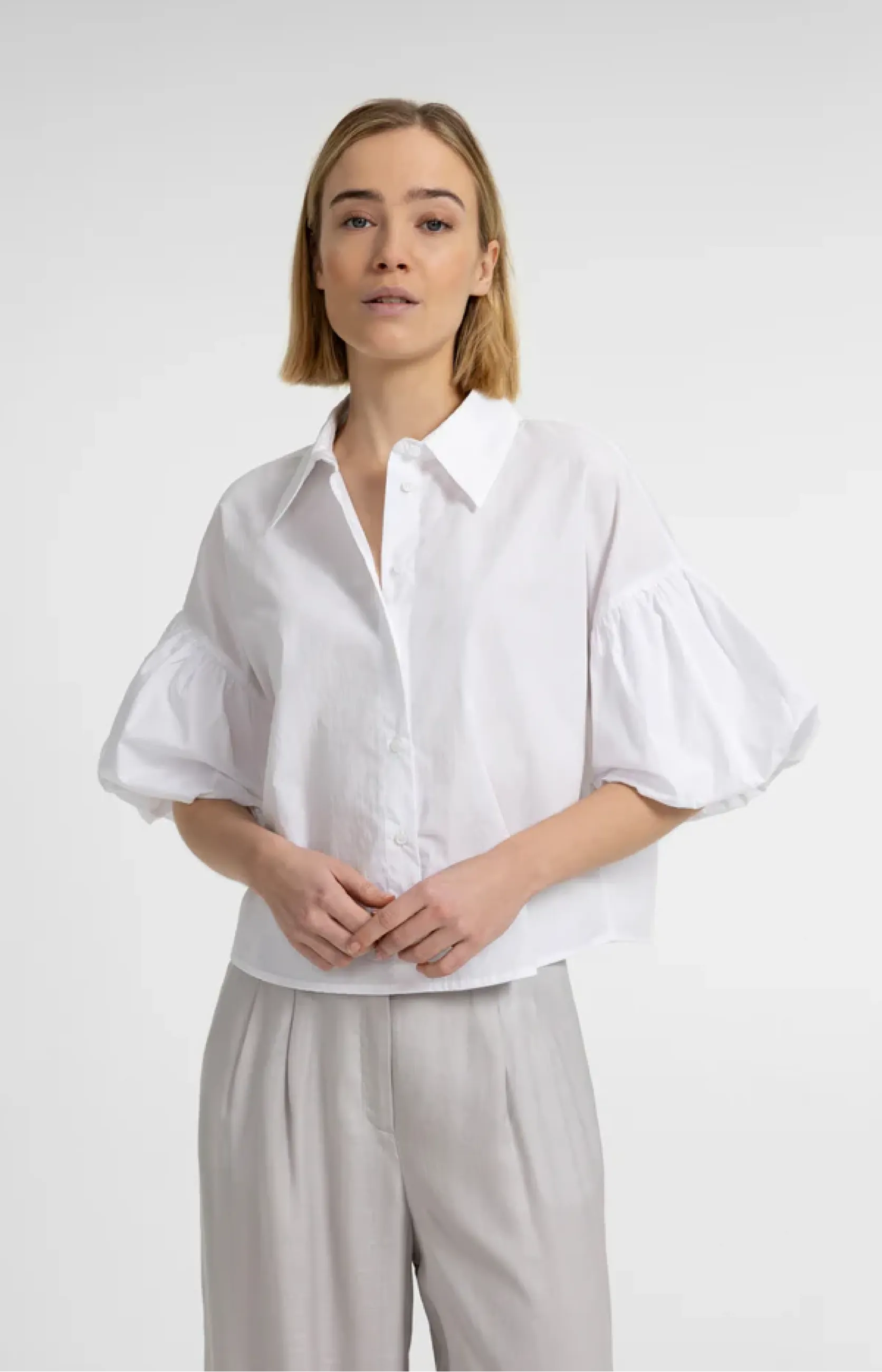 Bluse mit Ballonärmeln