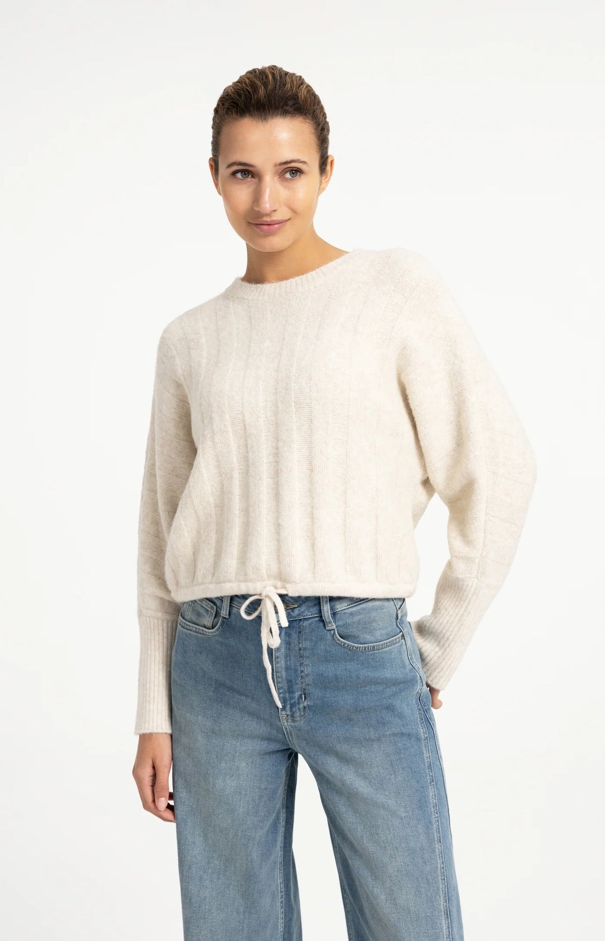 Strickpullover mit Kordelzug am Saum