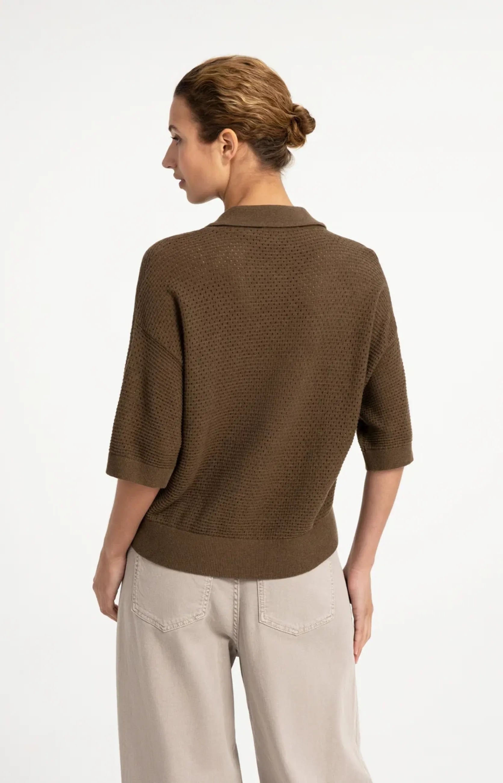Locker gestrickter Kurzarm-Cardigan mit Kragen