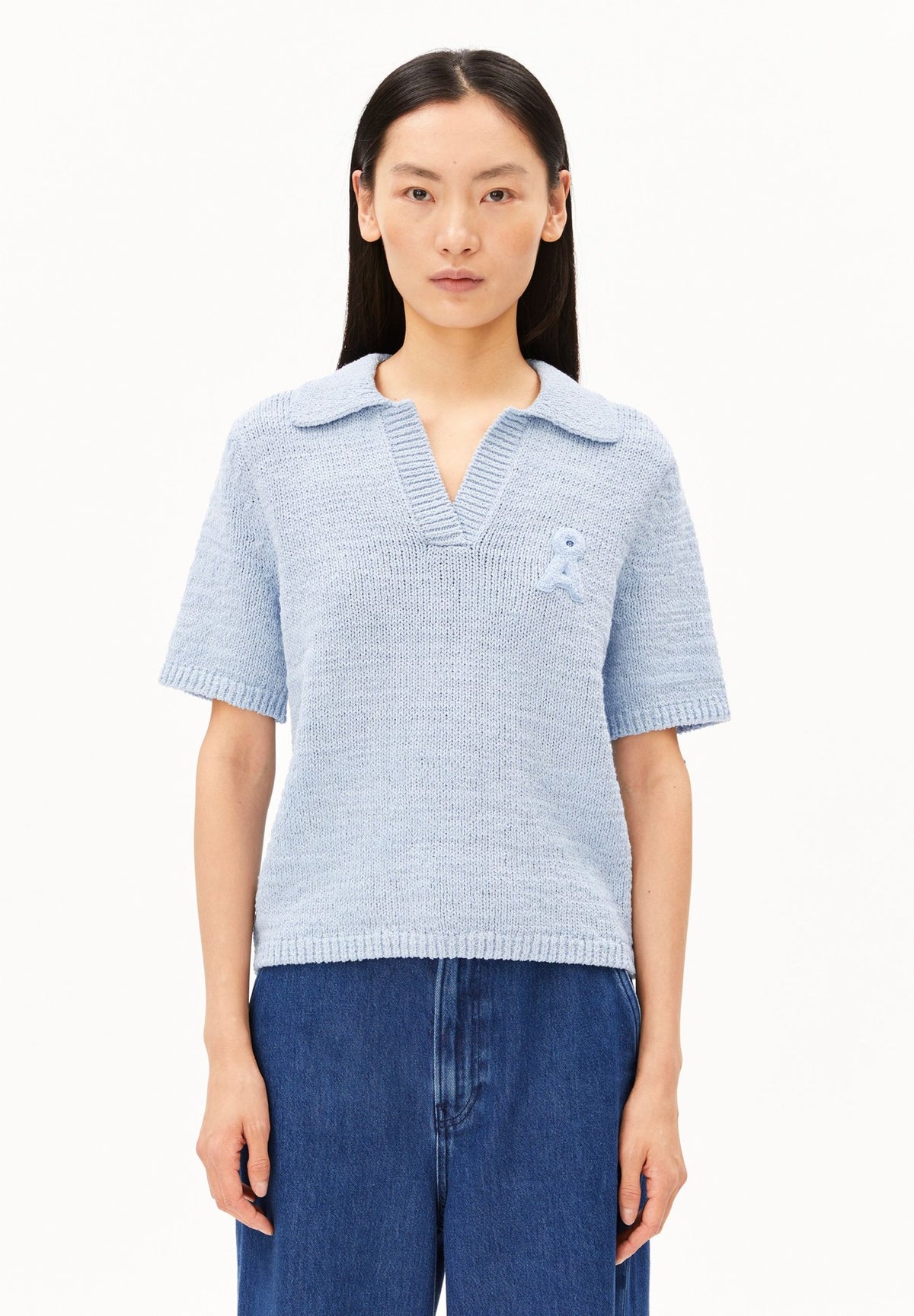Poloshirt mit V-Ausschnitt