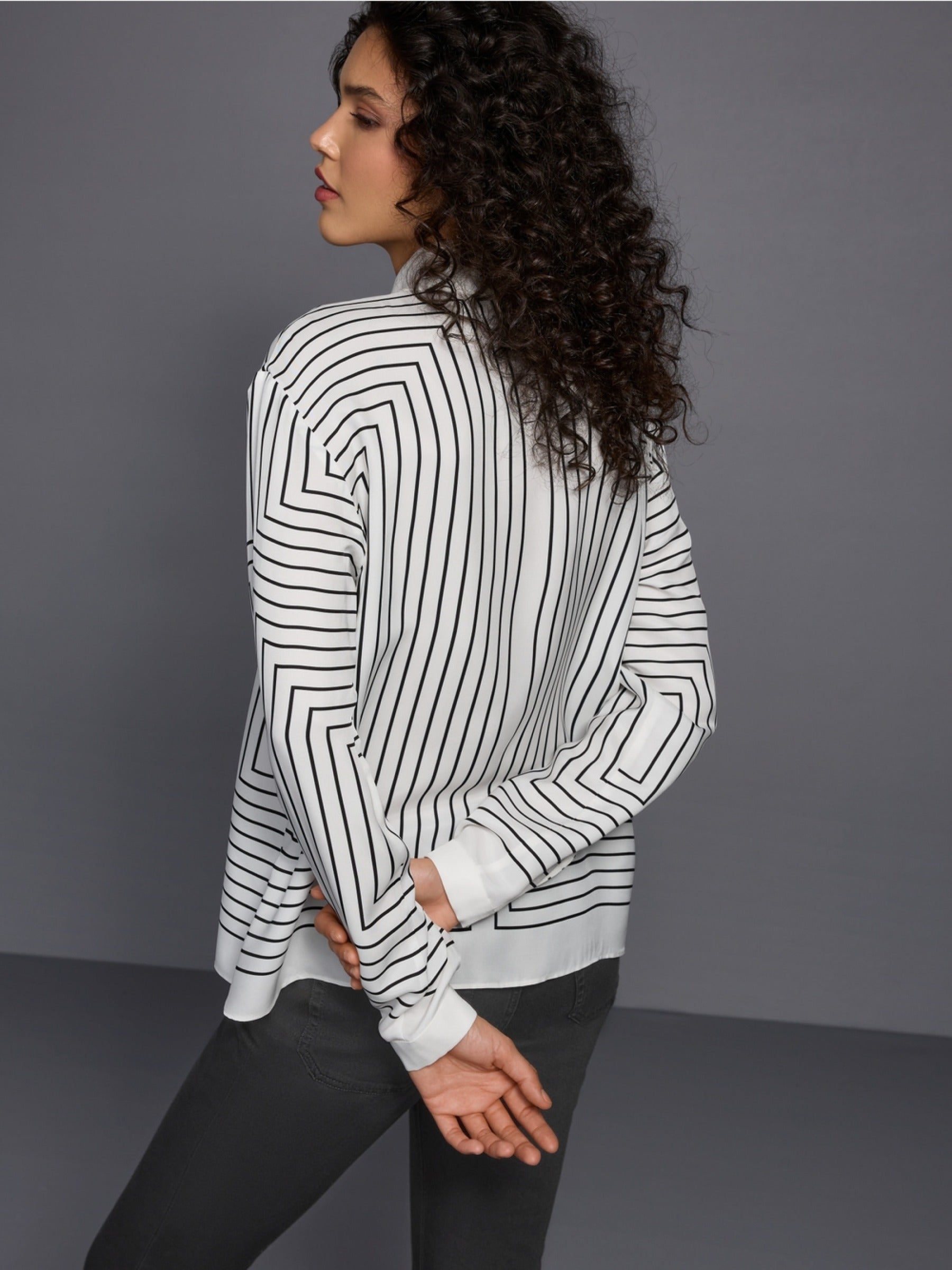 Bluse mit geometrischem Print