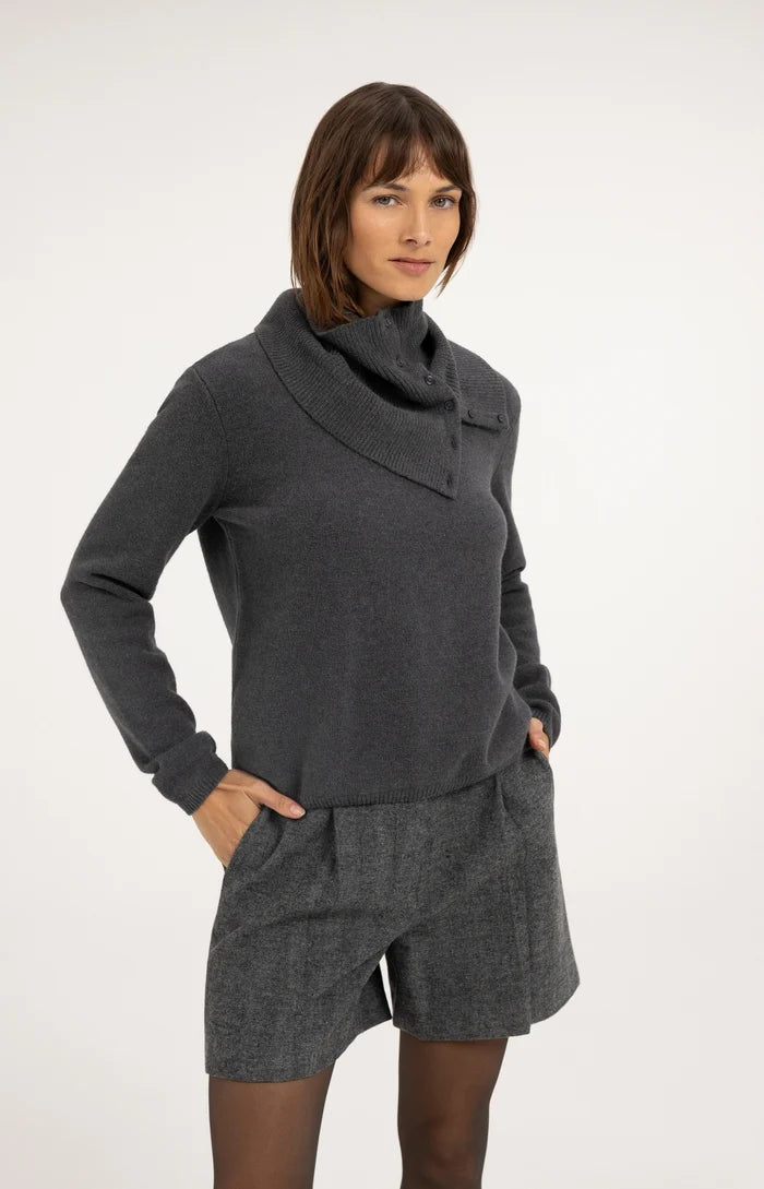 Pullover mit abnehmbarem Rollkragen
