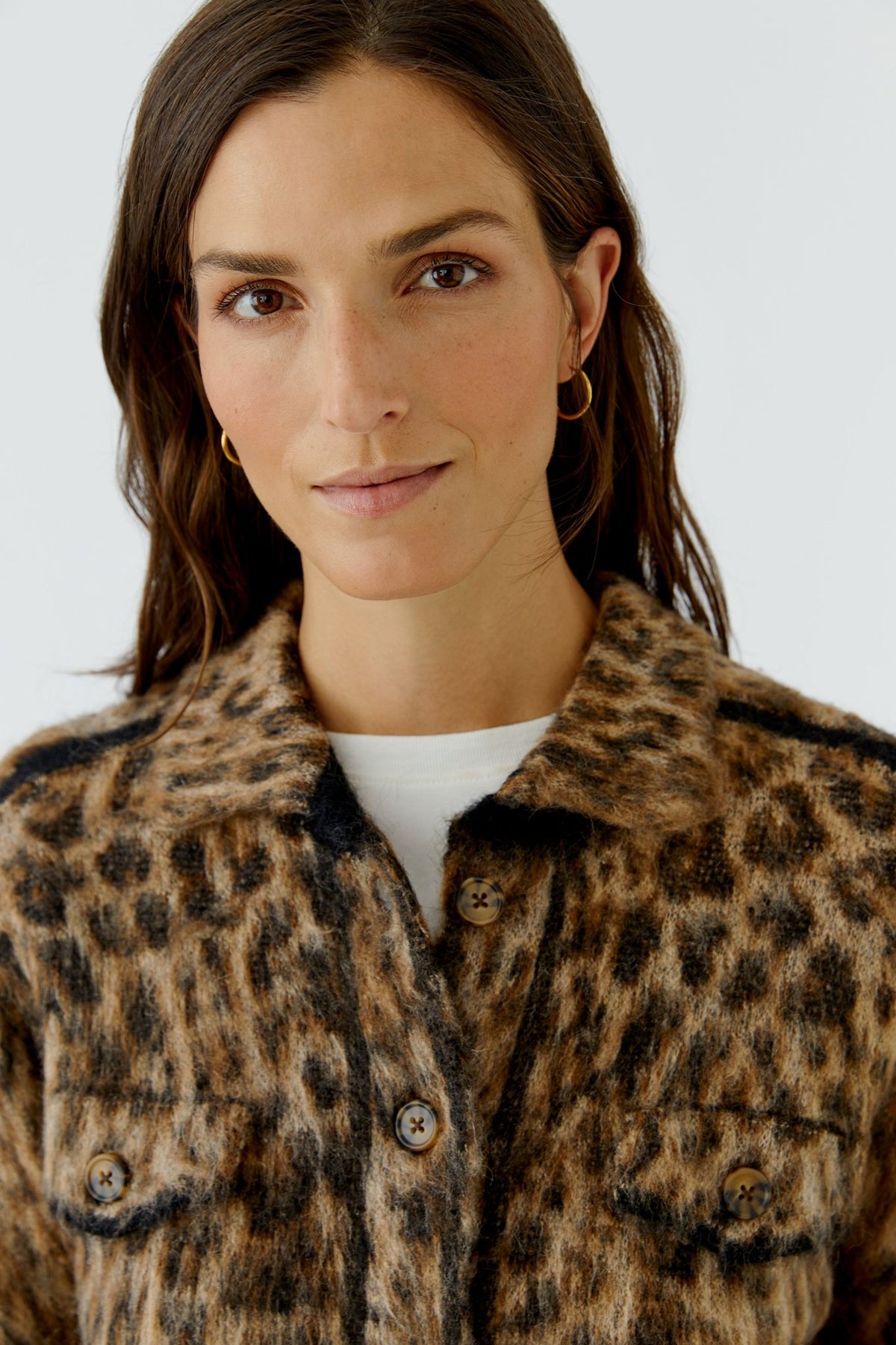 Strickjacke mit Leo-Muster
