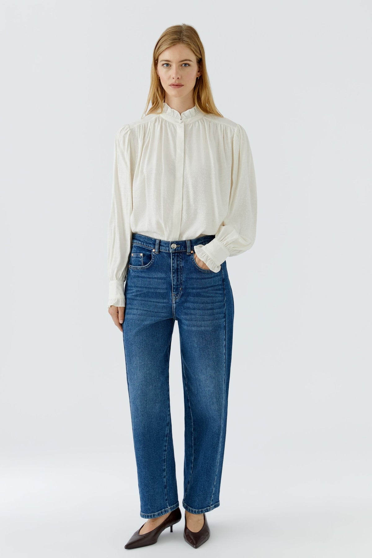 Bluse mit Rüschen