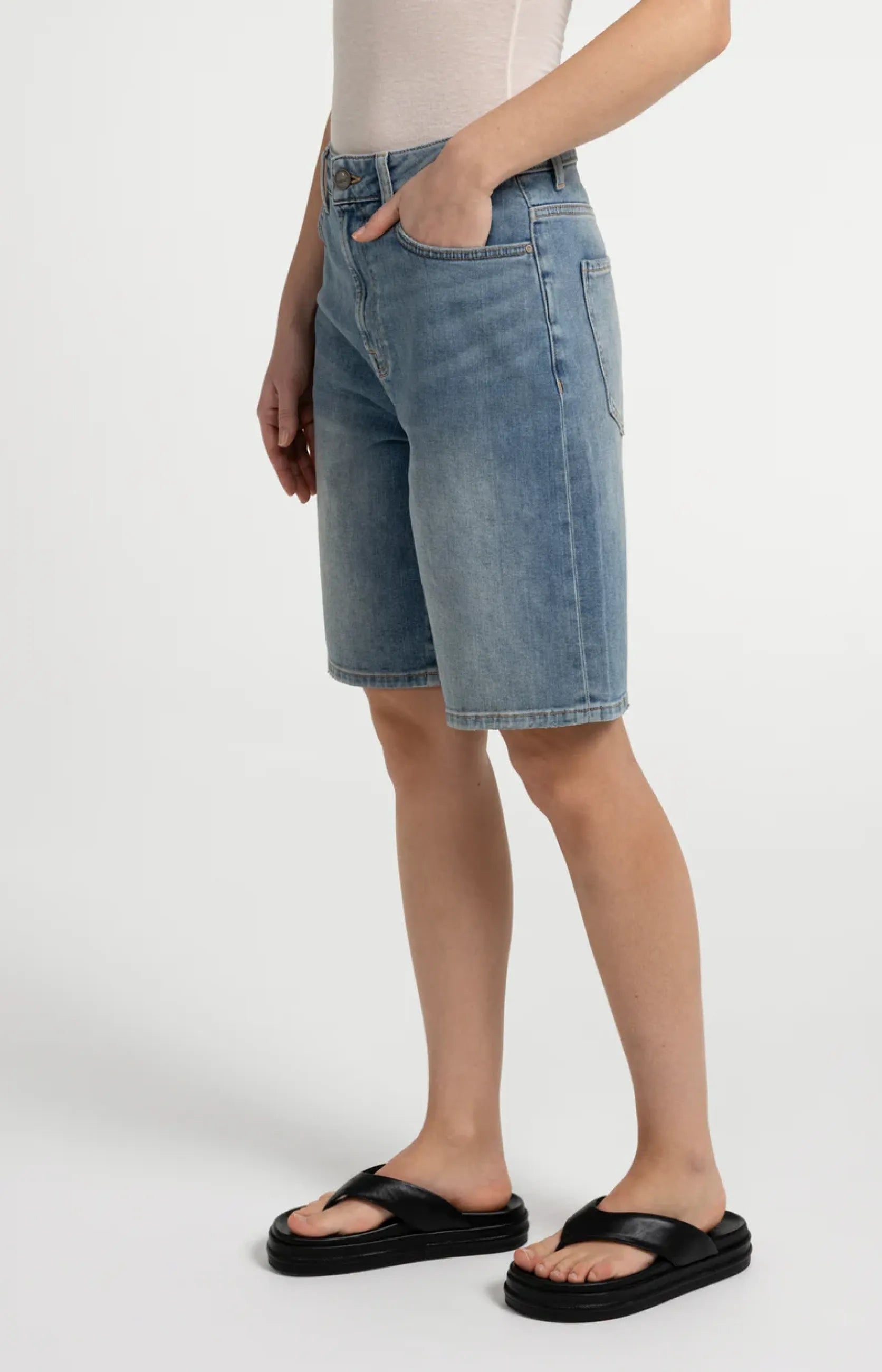 Bermudashorts im Used-Look