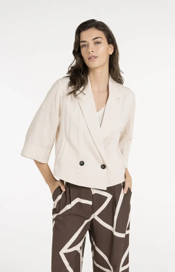 Blazer mit Kimonoärmeln und Knöpfen