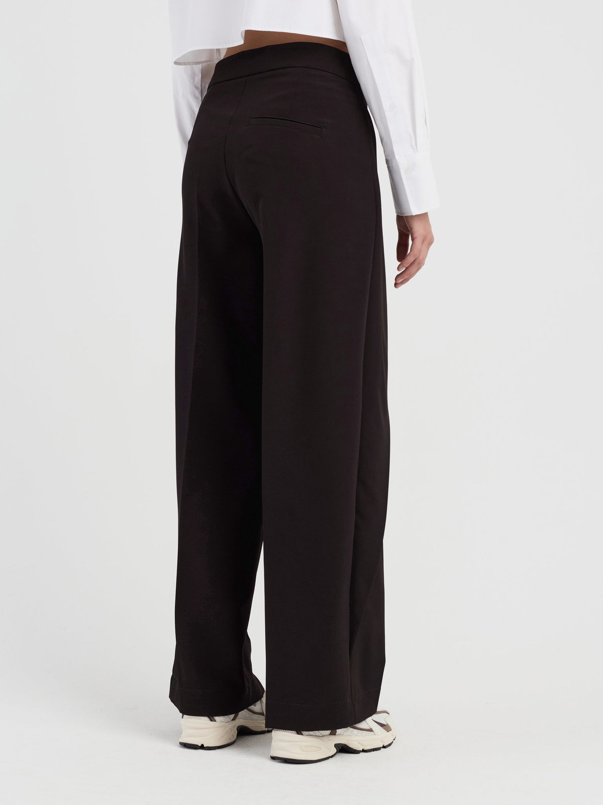 Hose 94SANYA