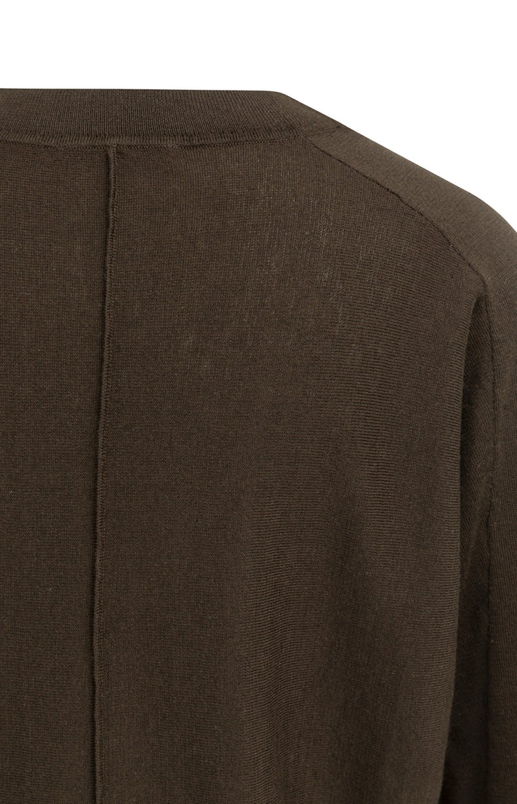 Pullover mit sichtbaren Nähten
