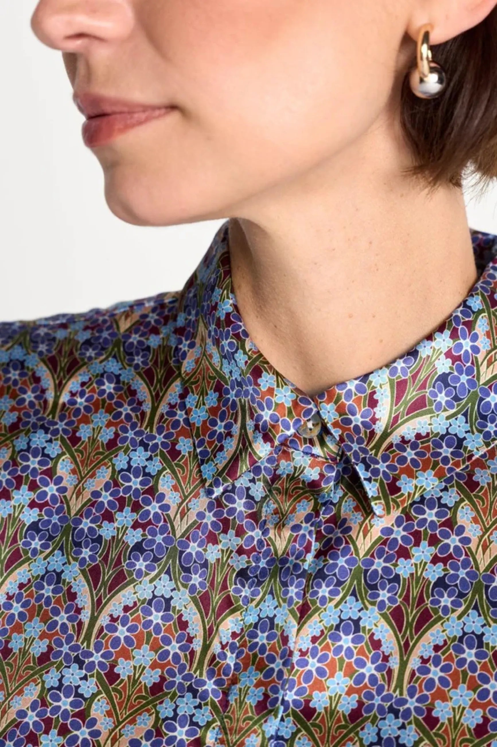 Bluse mit Blüten Muster