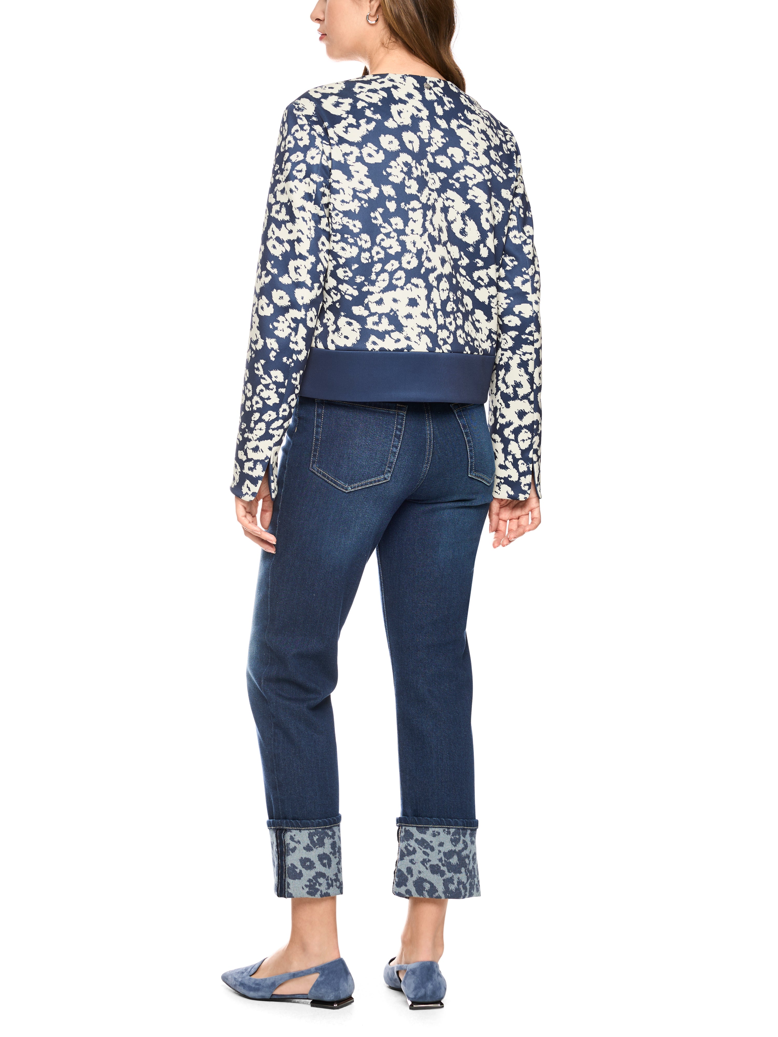 Kurze Jacke mit Leo-Print
