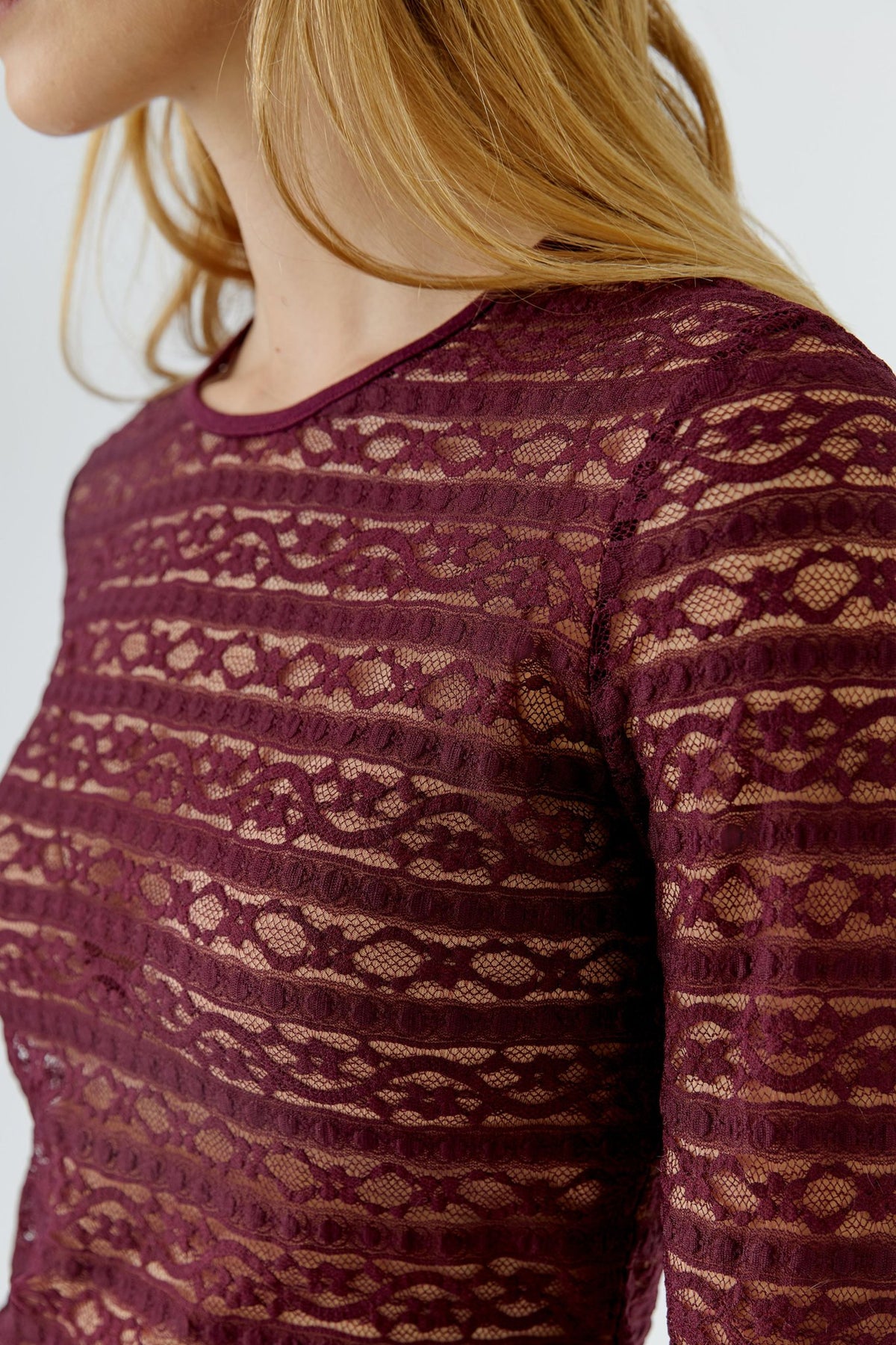 Langarmshirt mit Spitze