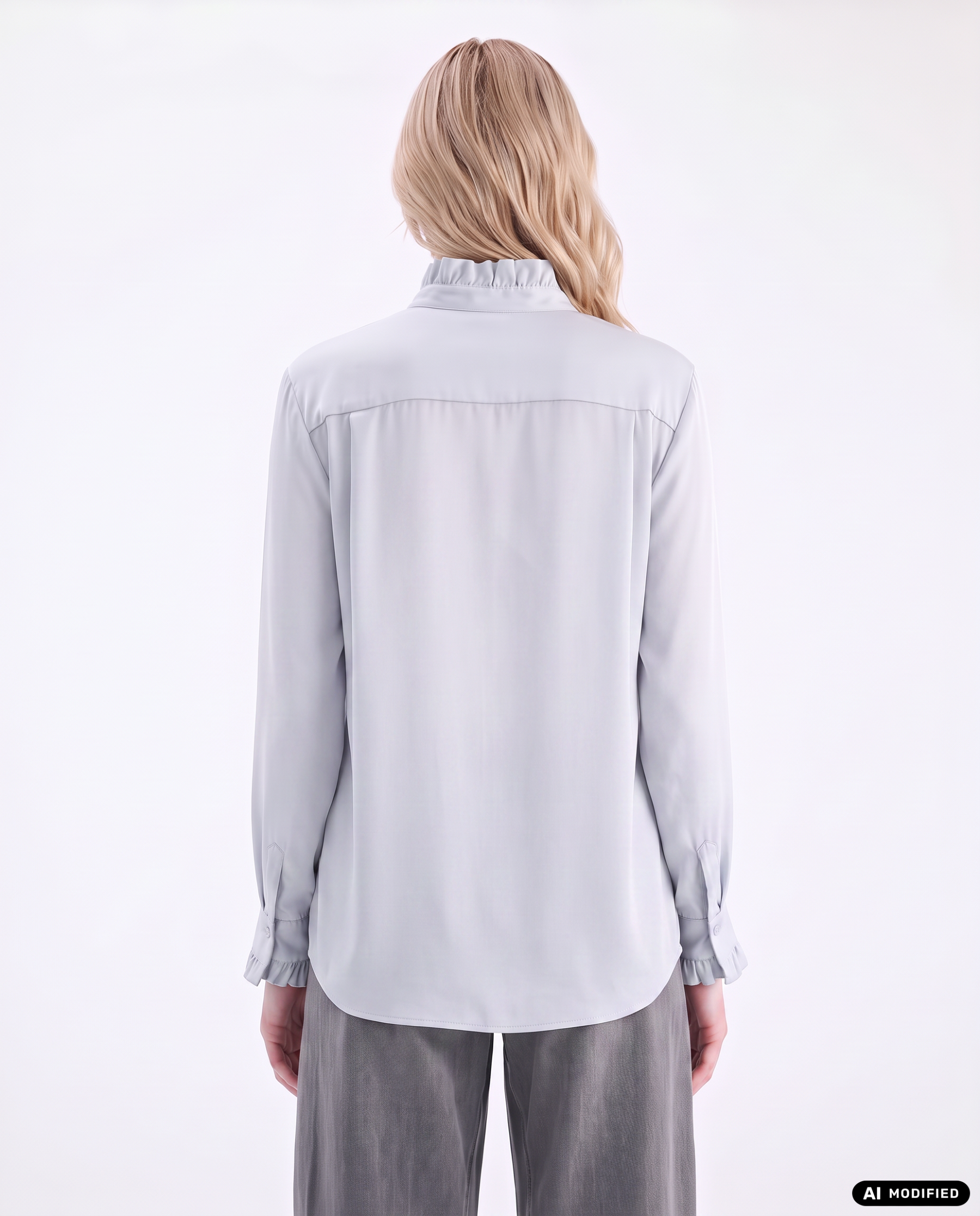 Bluse mit Rüschen