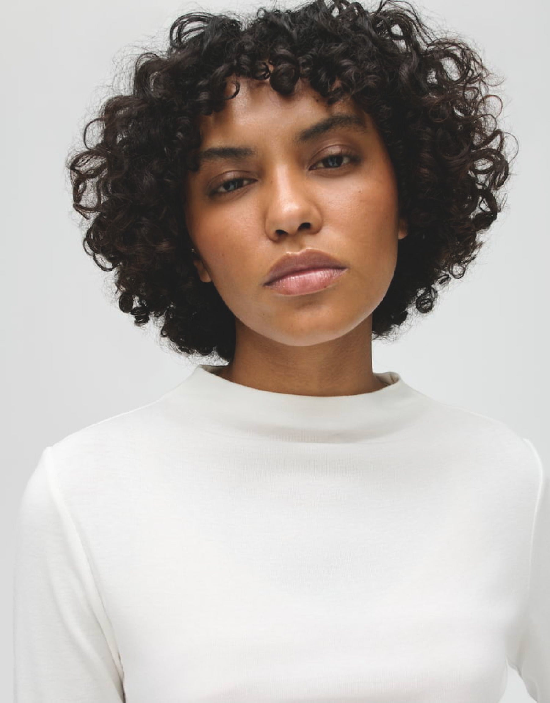 SONINCHEN Slim Rippshirt aus weichem Jersey