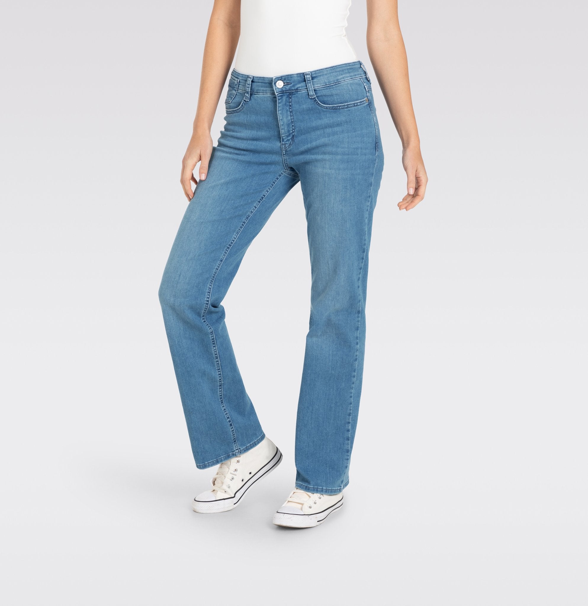 MAC Straight Leg Winter Baby Blue