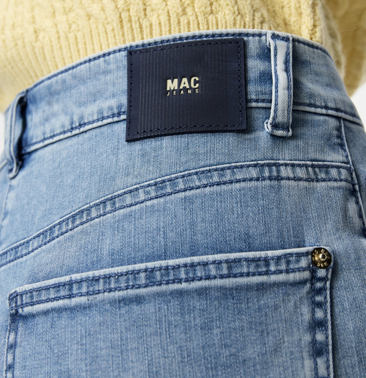 MAC Skinny Fit Random True Blue