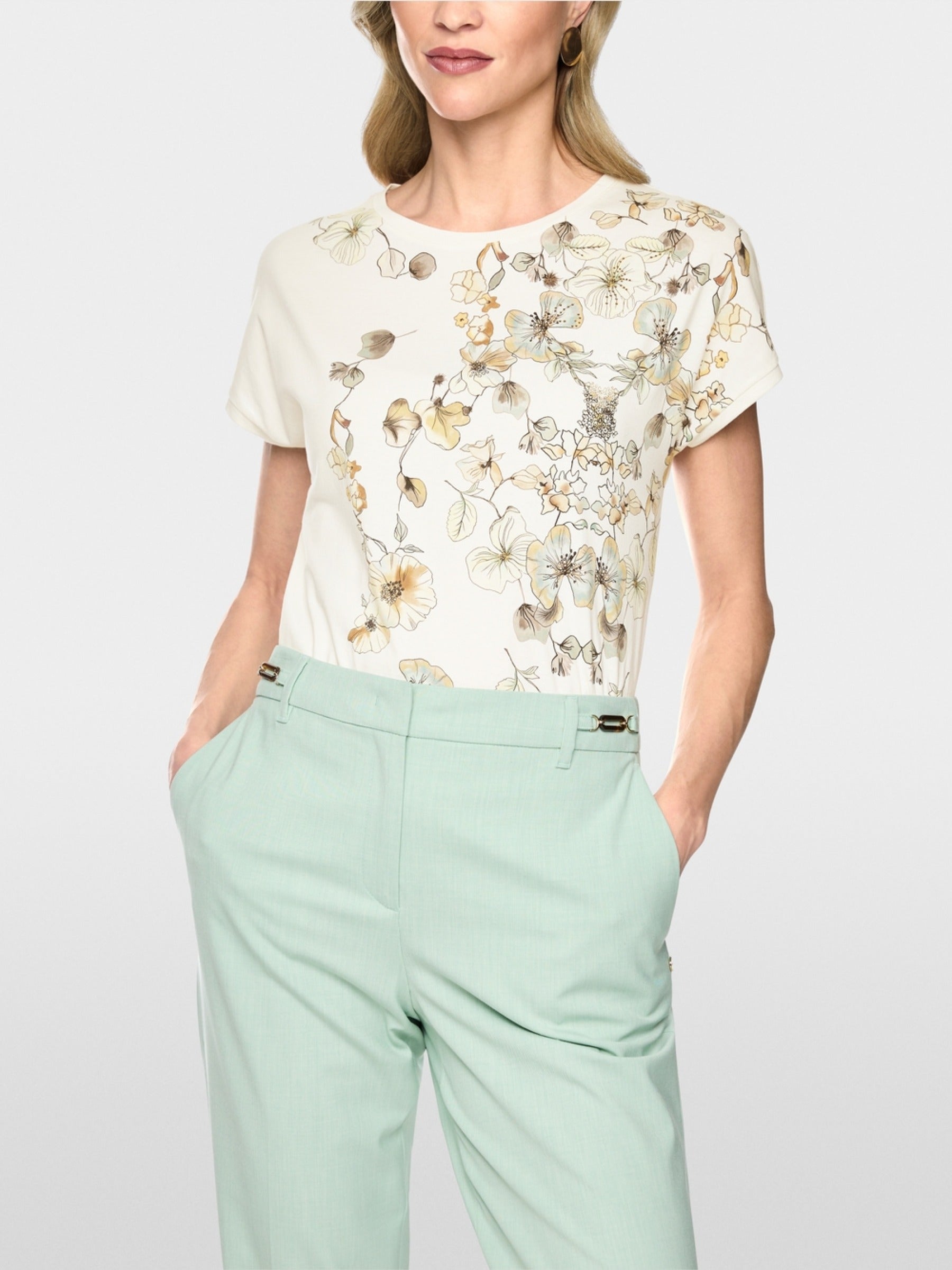 T-Shirt mit Blüten-Print