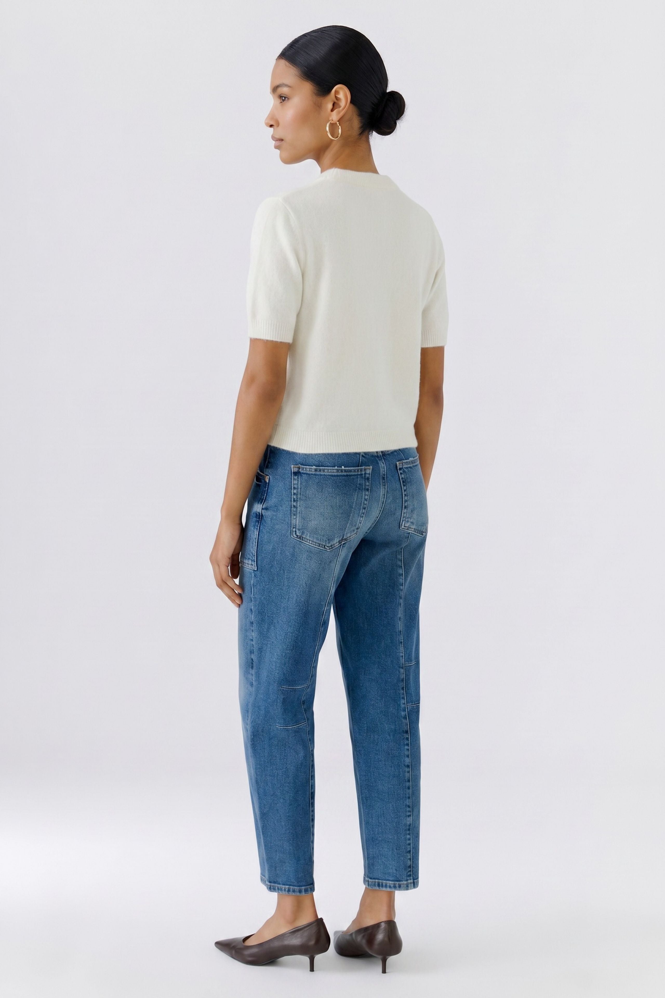 Jeanshose mit abgesetzten Nähten