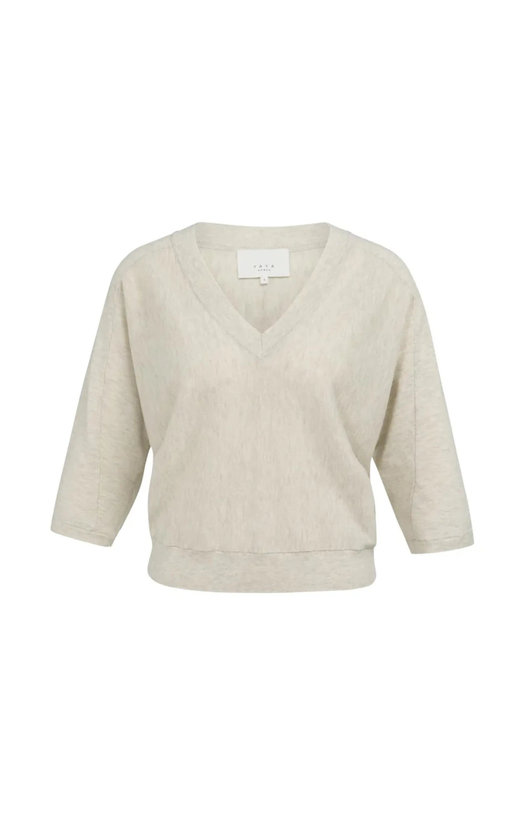 Pullover mit sichtbaren Nähten