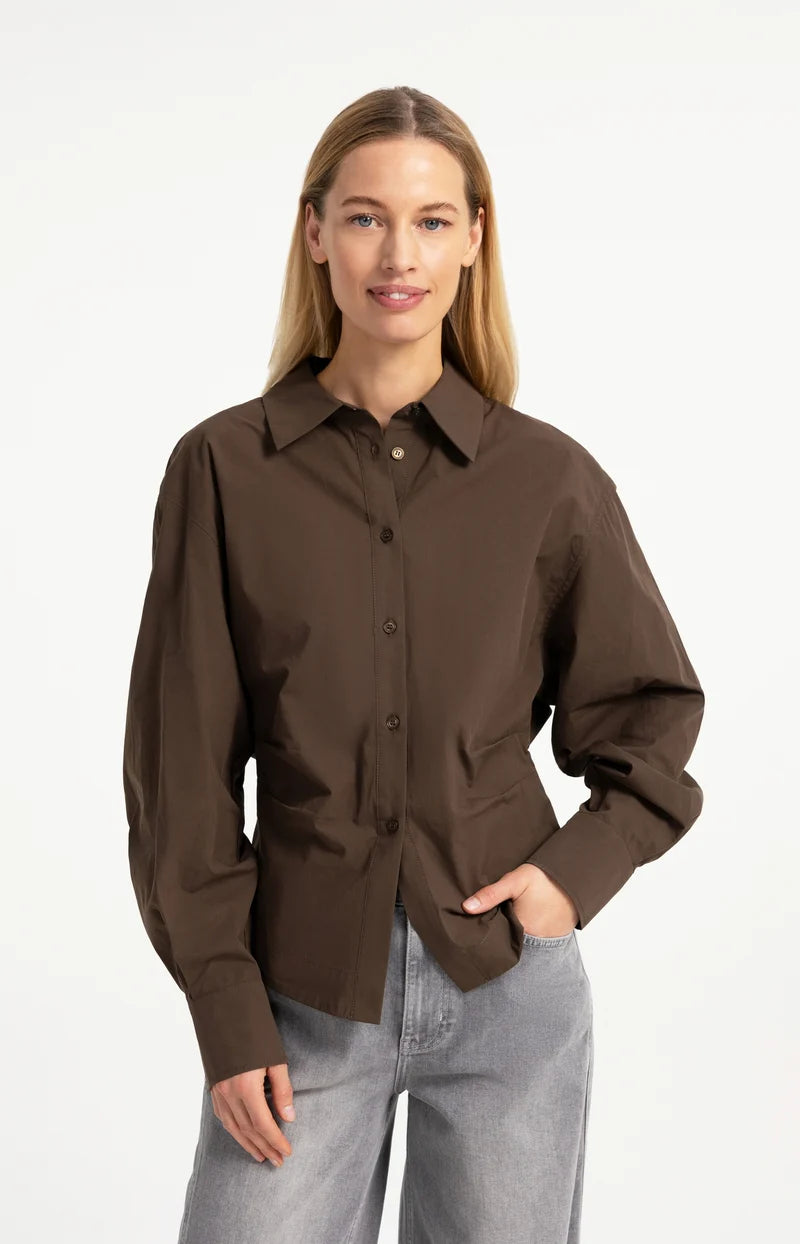 Bluse mit Zierfalte