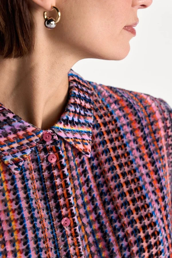 Bluse mit Hahnentritt-Muster