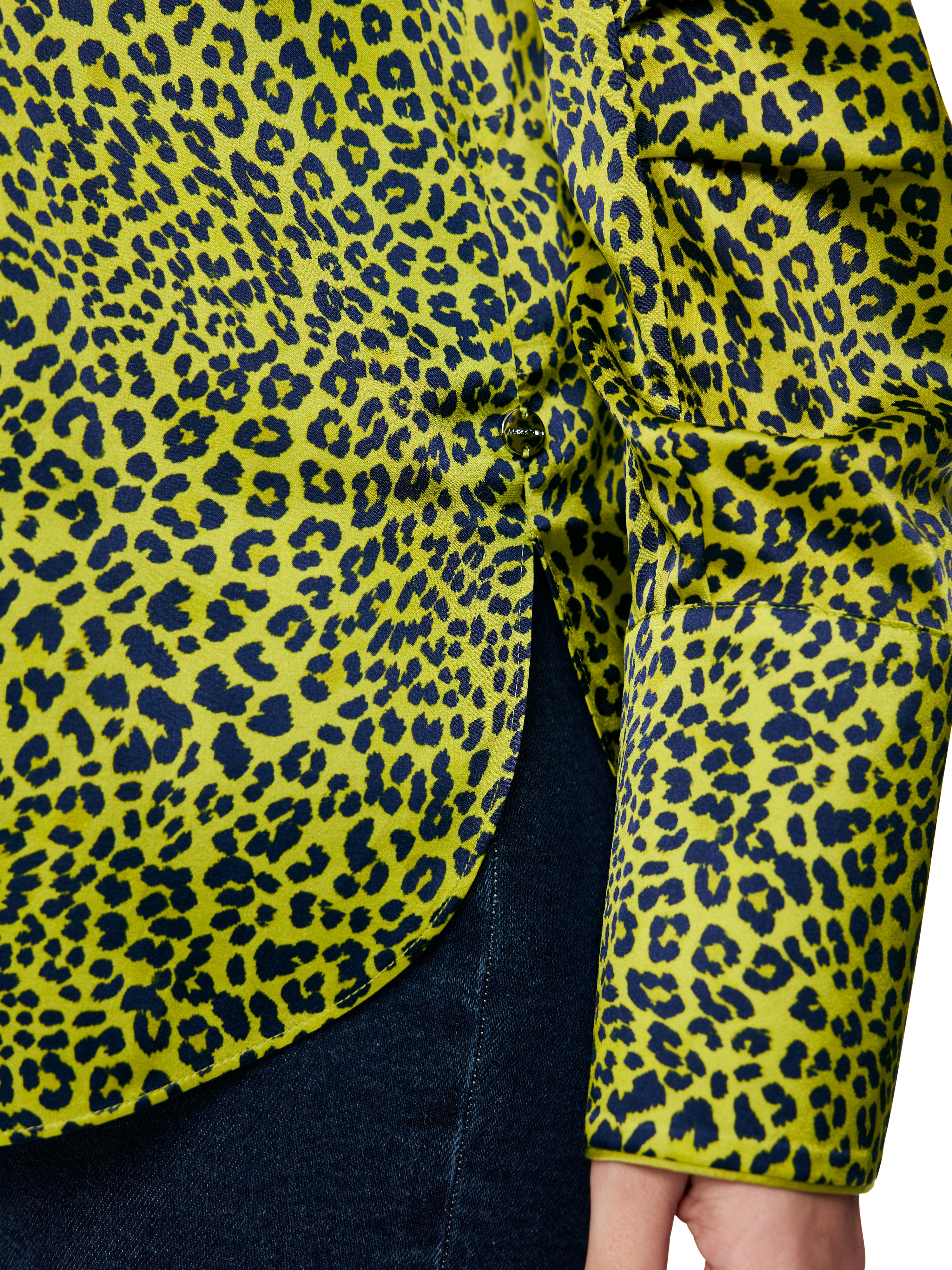 Bluse mit Animal Print