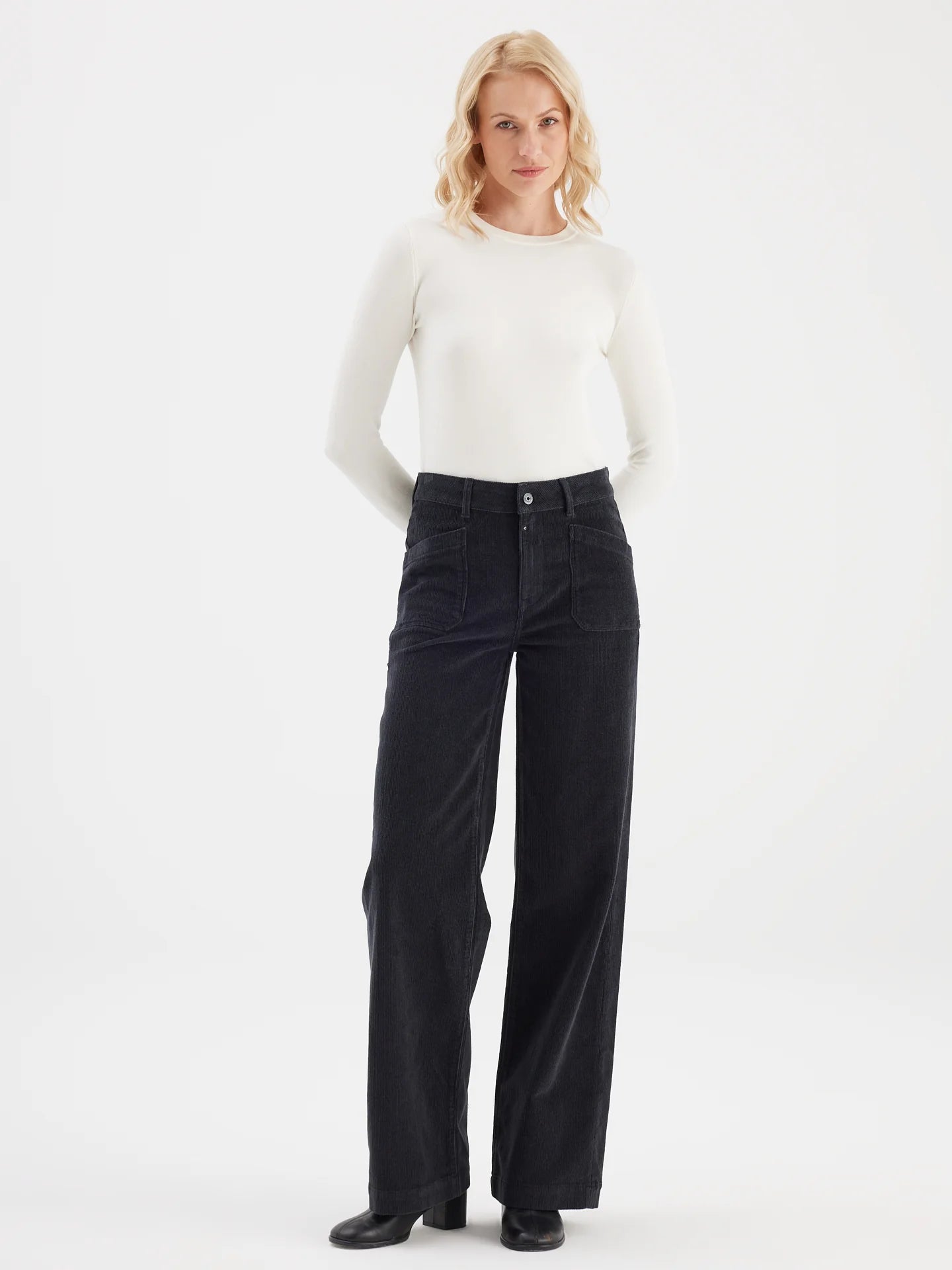 Cordhose Mira
