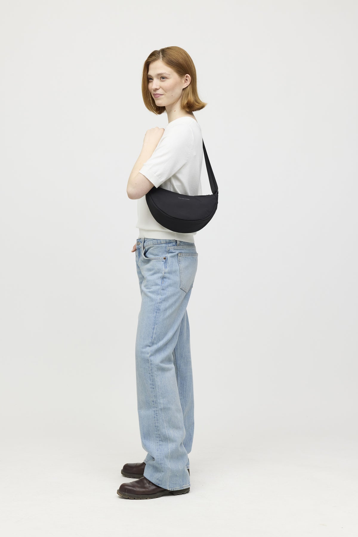 Tasche Essential Moon Bag