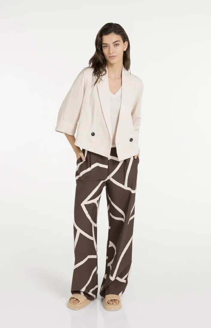 Blazer mit Kimonoärmeln und Knöpfen