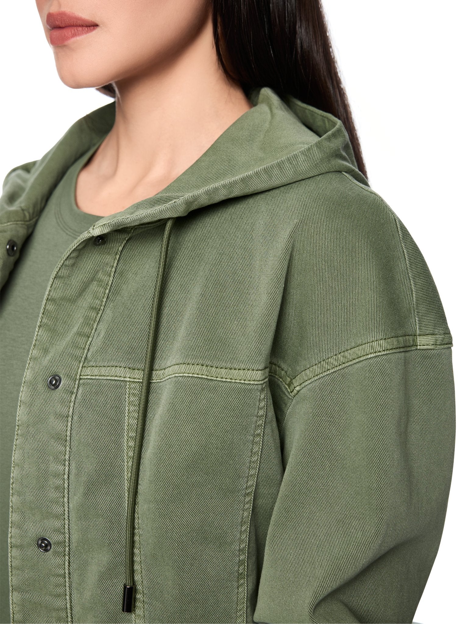 Sportliche Jeansjacke mit Kapuze