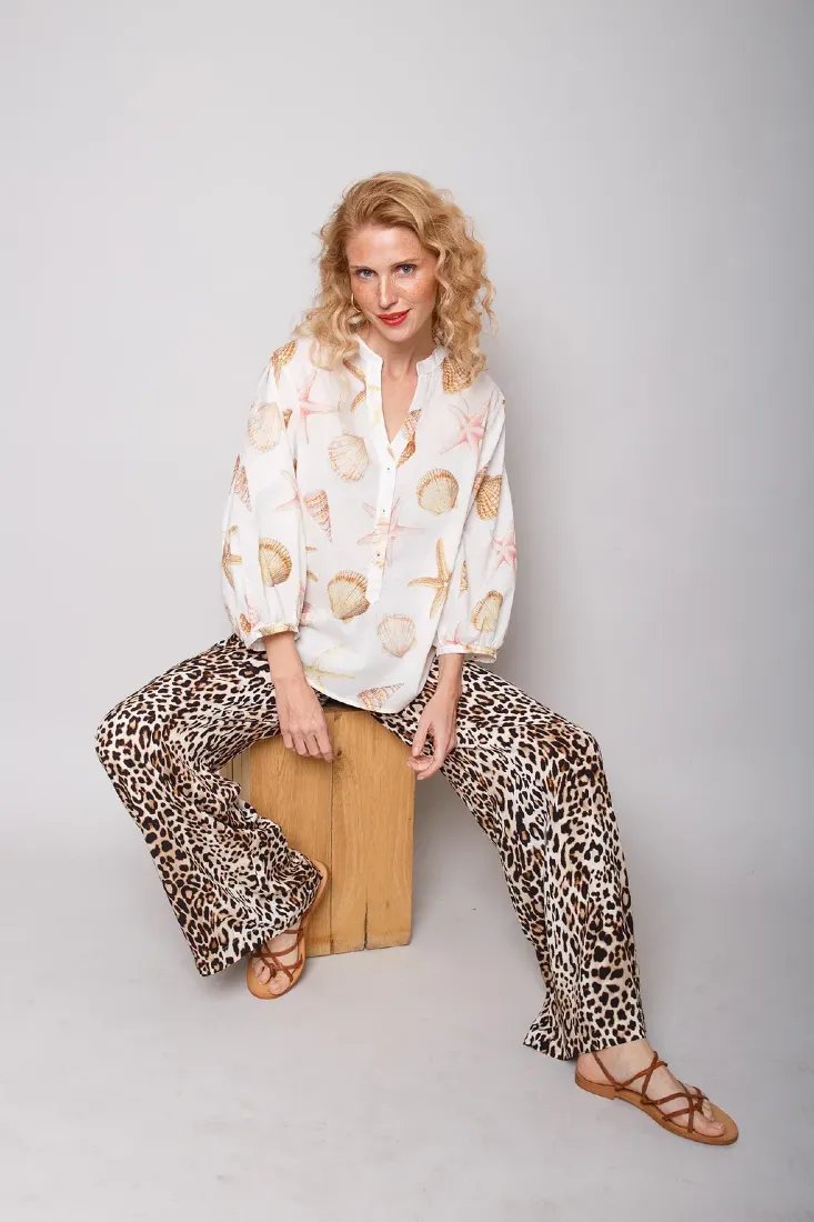Bluse mit Seashell-Print