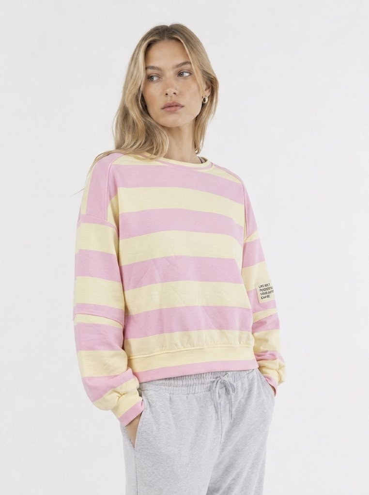 Sweatshirt "Life Isn`t Perfect"