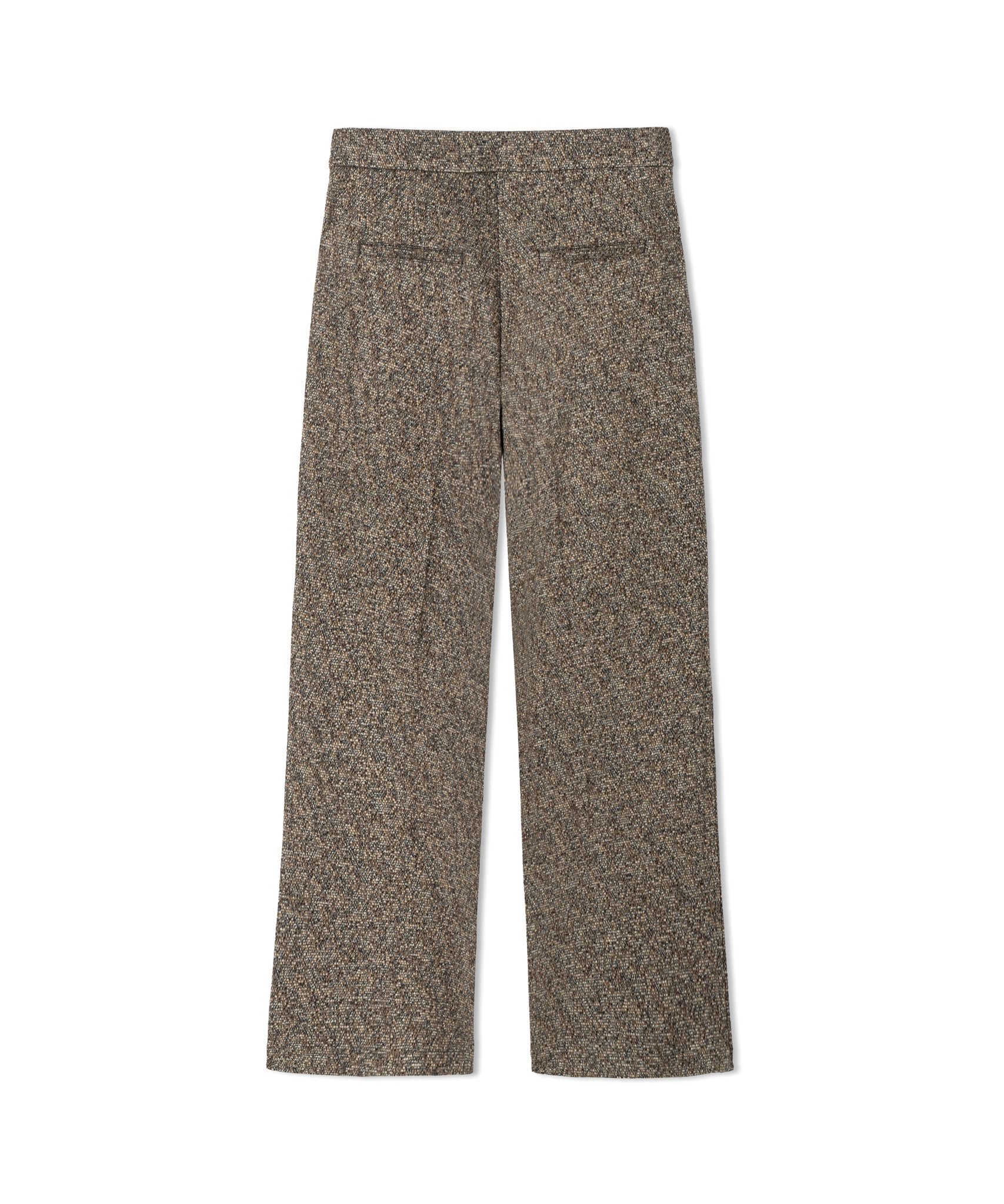 Hose Ava utility