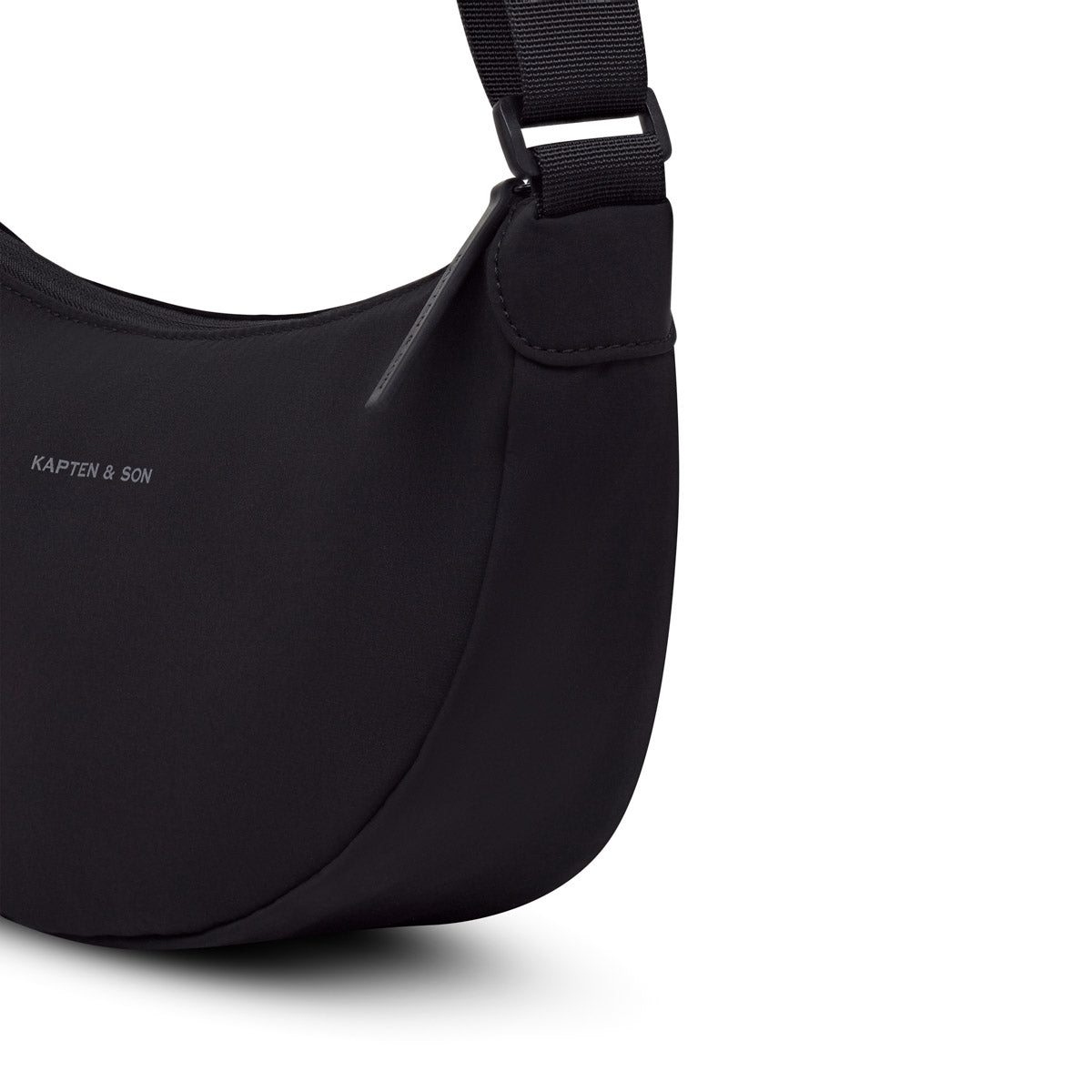 Tasche Essential Moon Bag