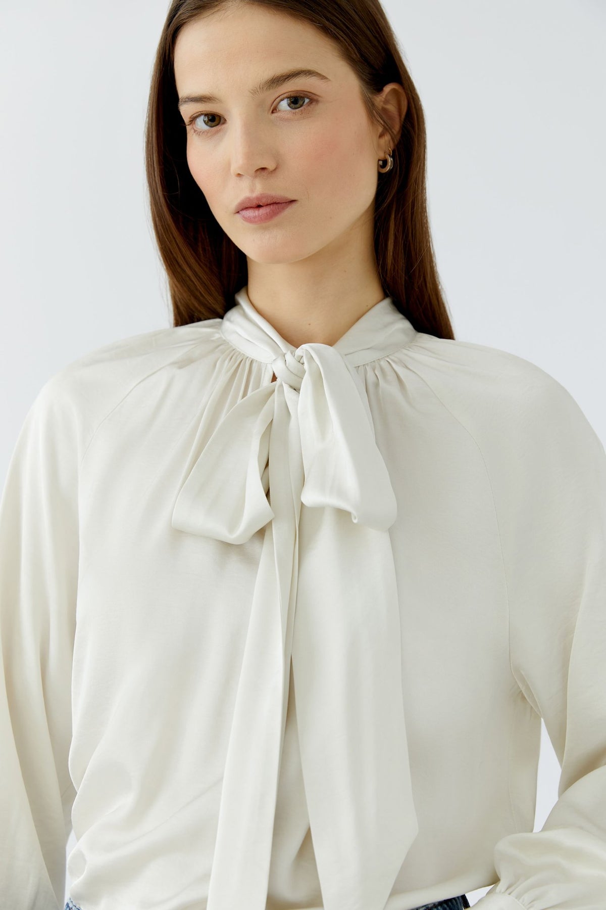 Bluse mit Schluppe