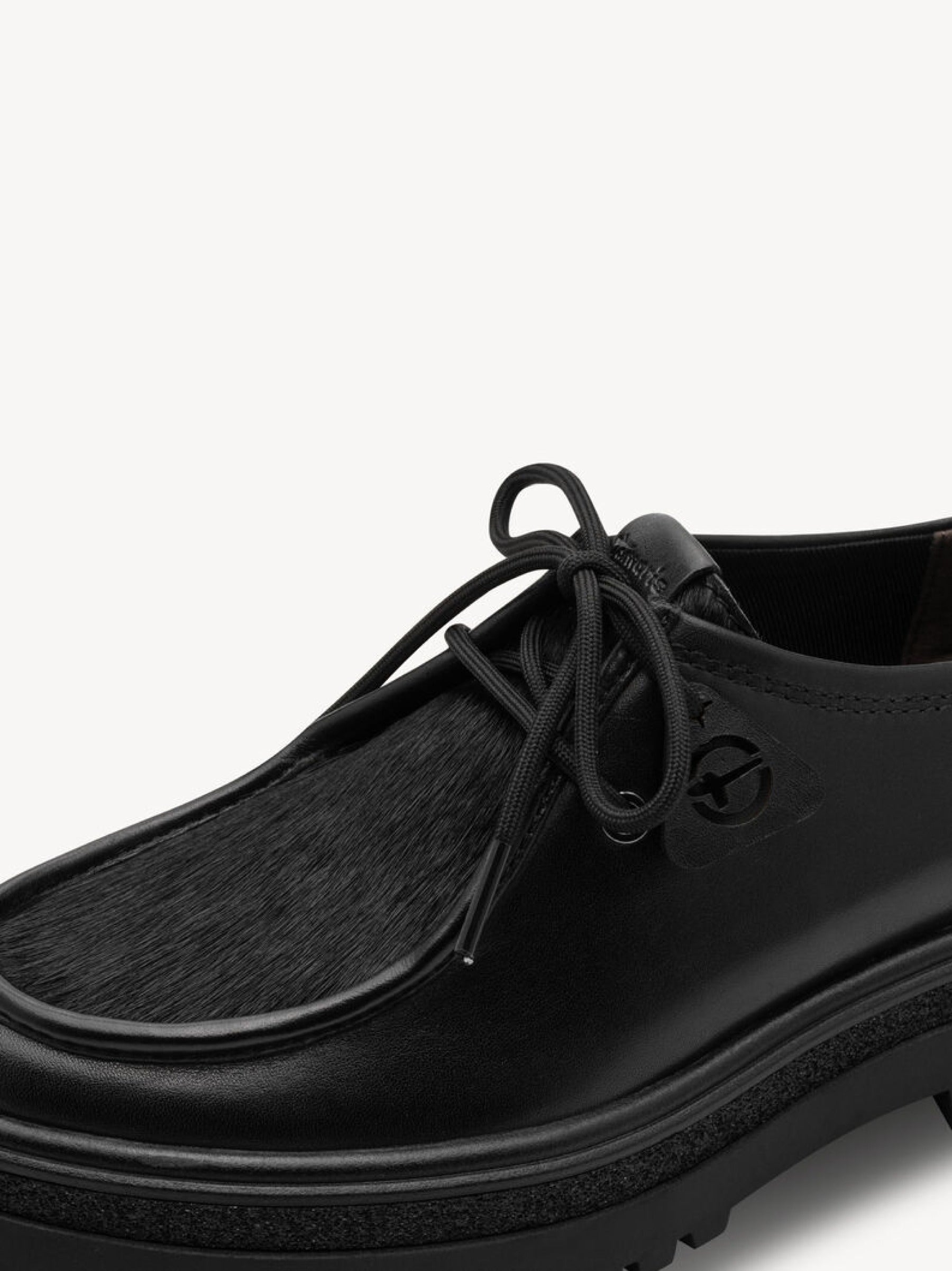 Leder-Halbschuh mit Fellimitat