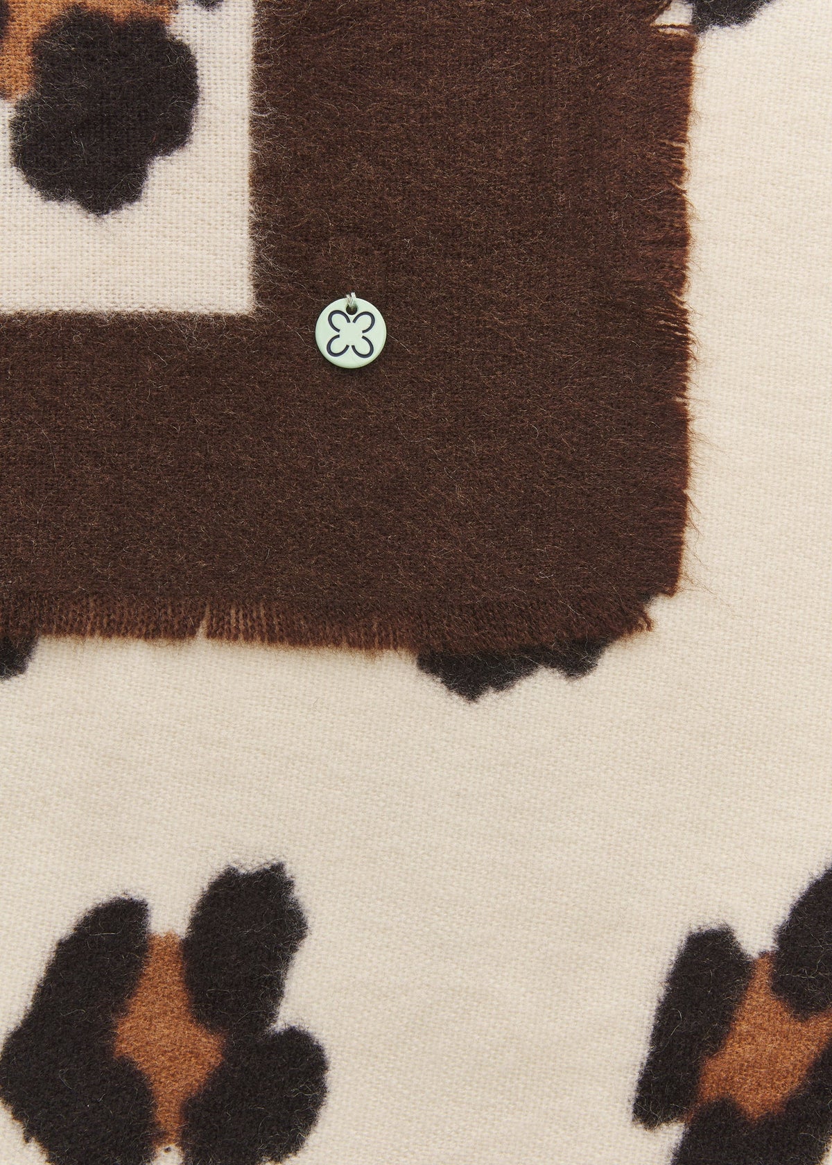 Schal mit Print